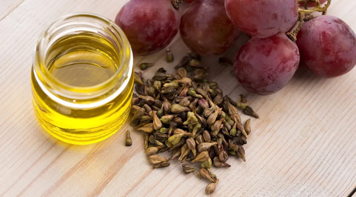 ARTISAN HAND MADE SCENTED GRAPE SEED SOAP