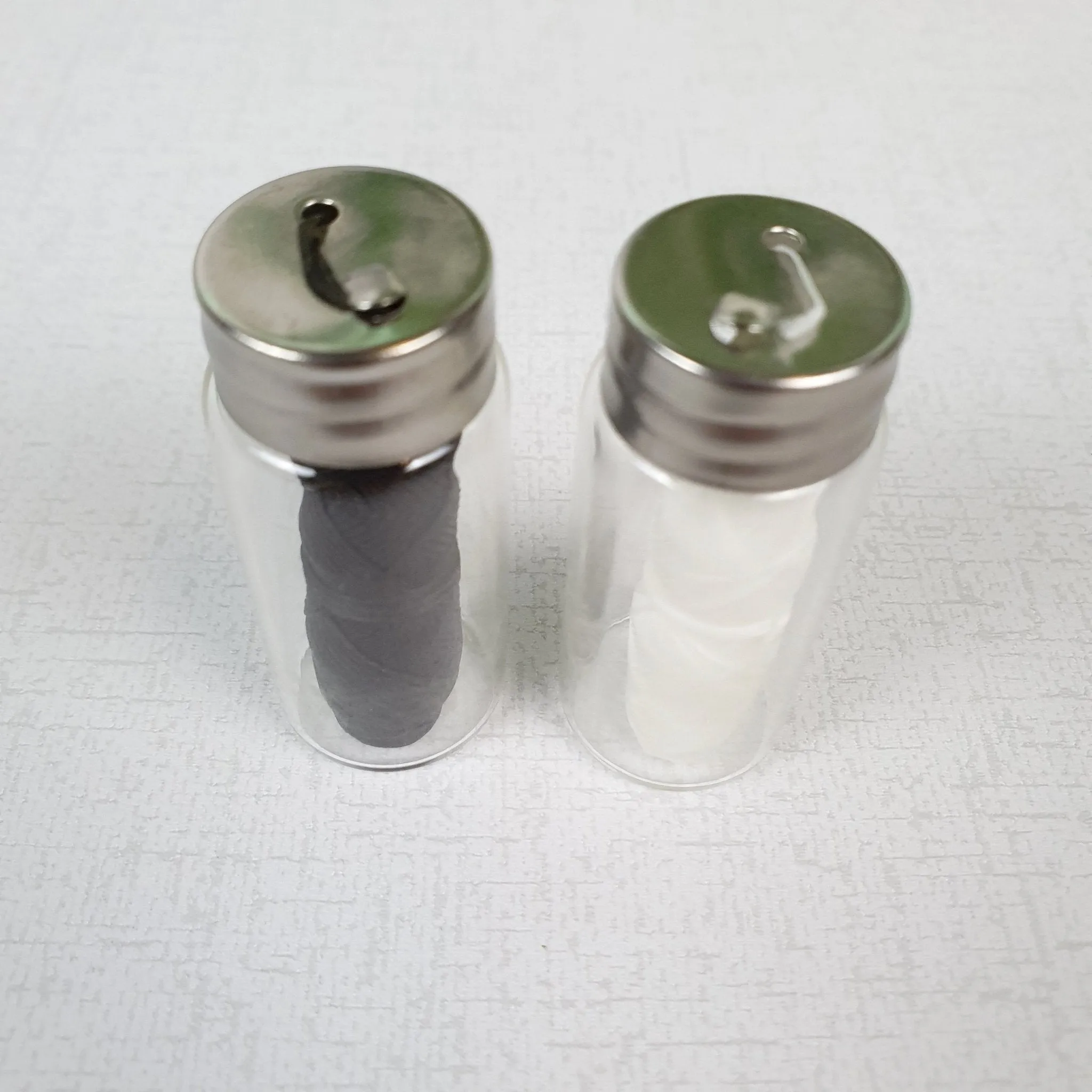 Bamboo Charcoal / Corn Fibre Dental Floss - Fresh Mint