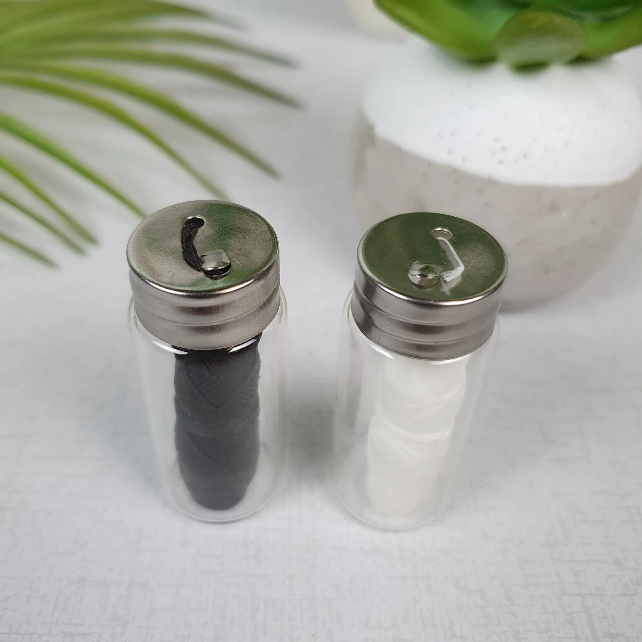 Bamboo Charcoal / Corn Fibre Dental Floss - Fresh Mint