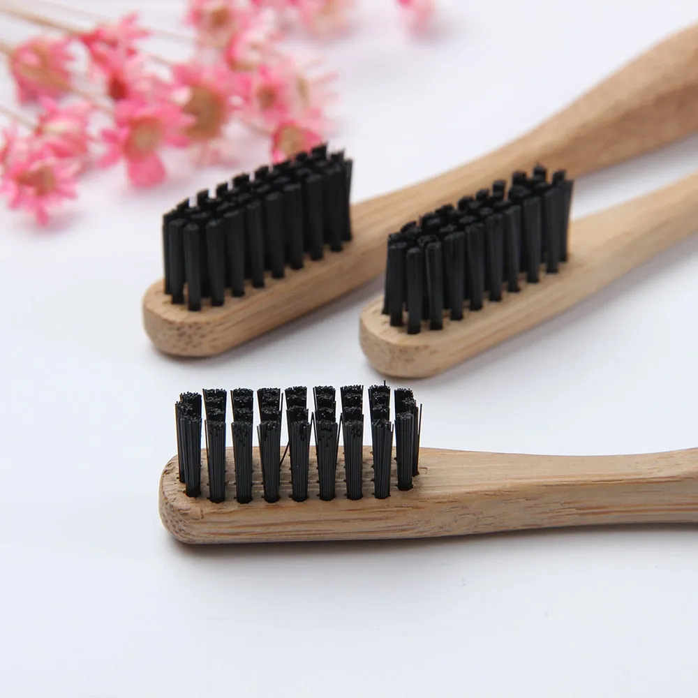 Bamboo charcoal toothbrush (1Pc)
