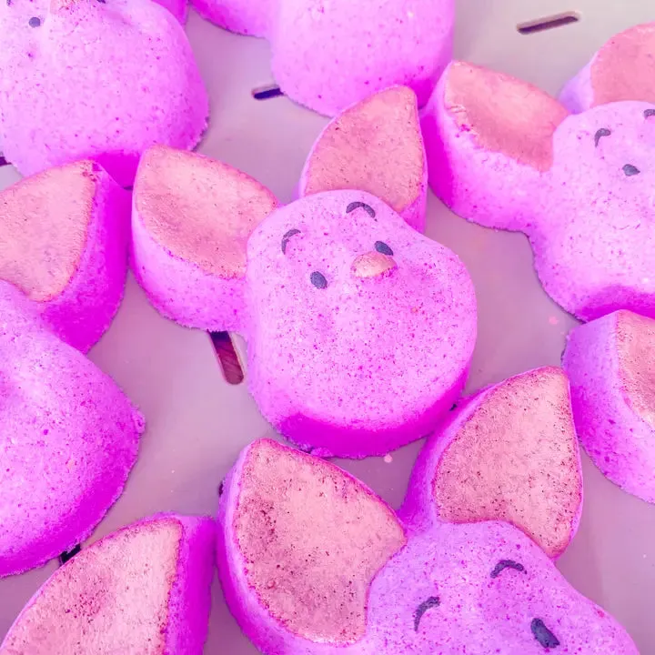 Bathe Enchanted Bath Bomb - Piggy Bath Bomb
