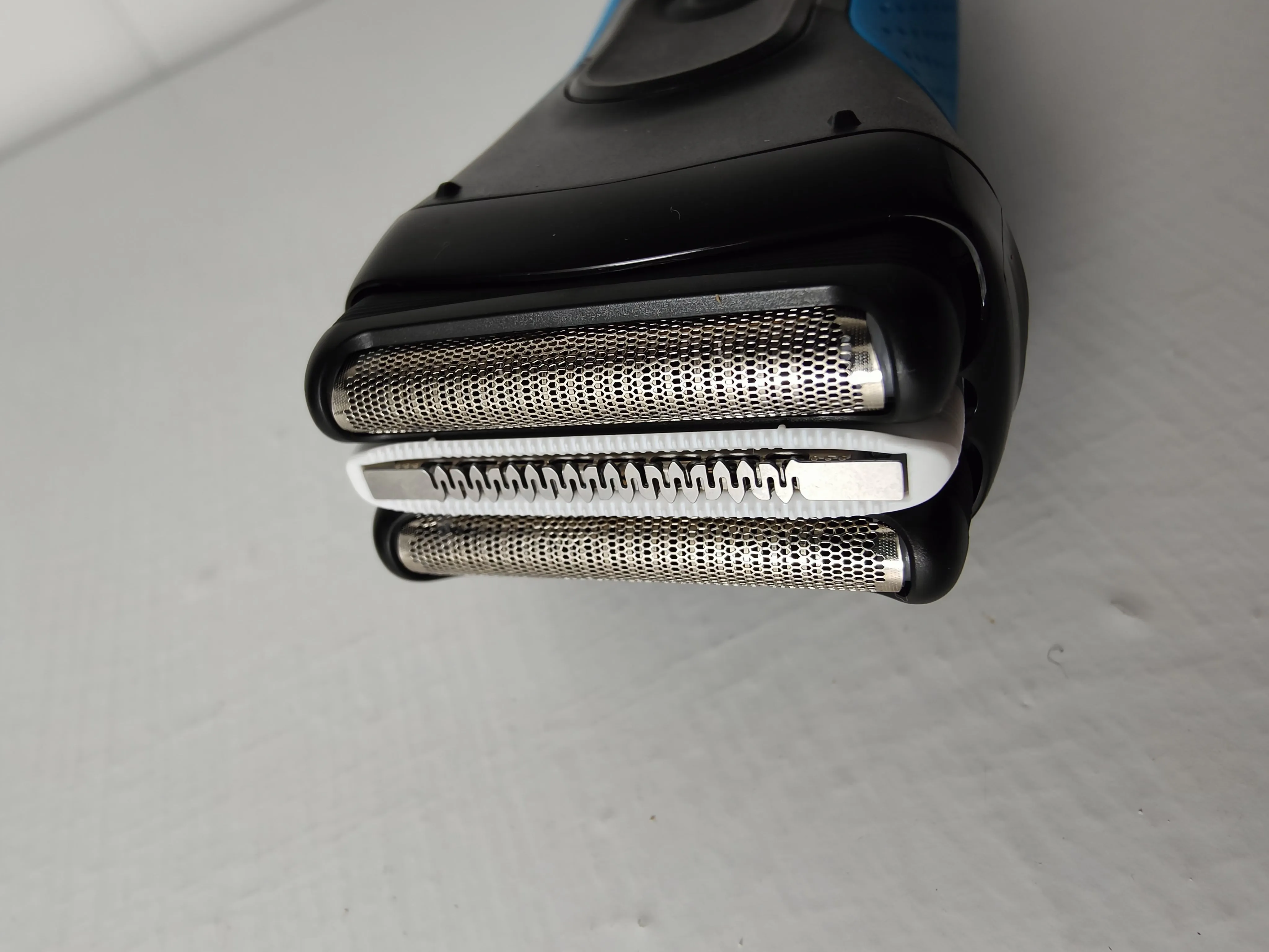 Braun Series 3 ProSkin Cordless Electric Foil Shaver - Wet/Dry