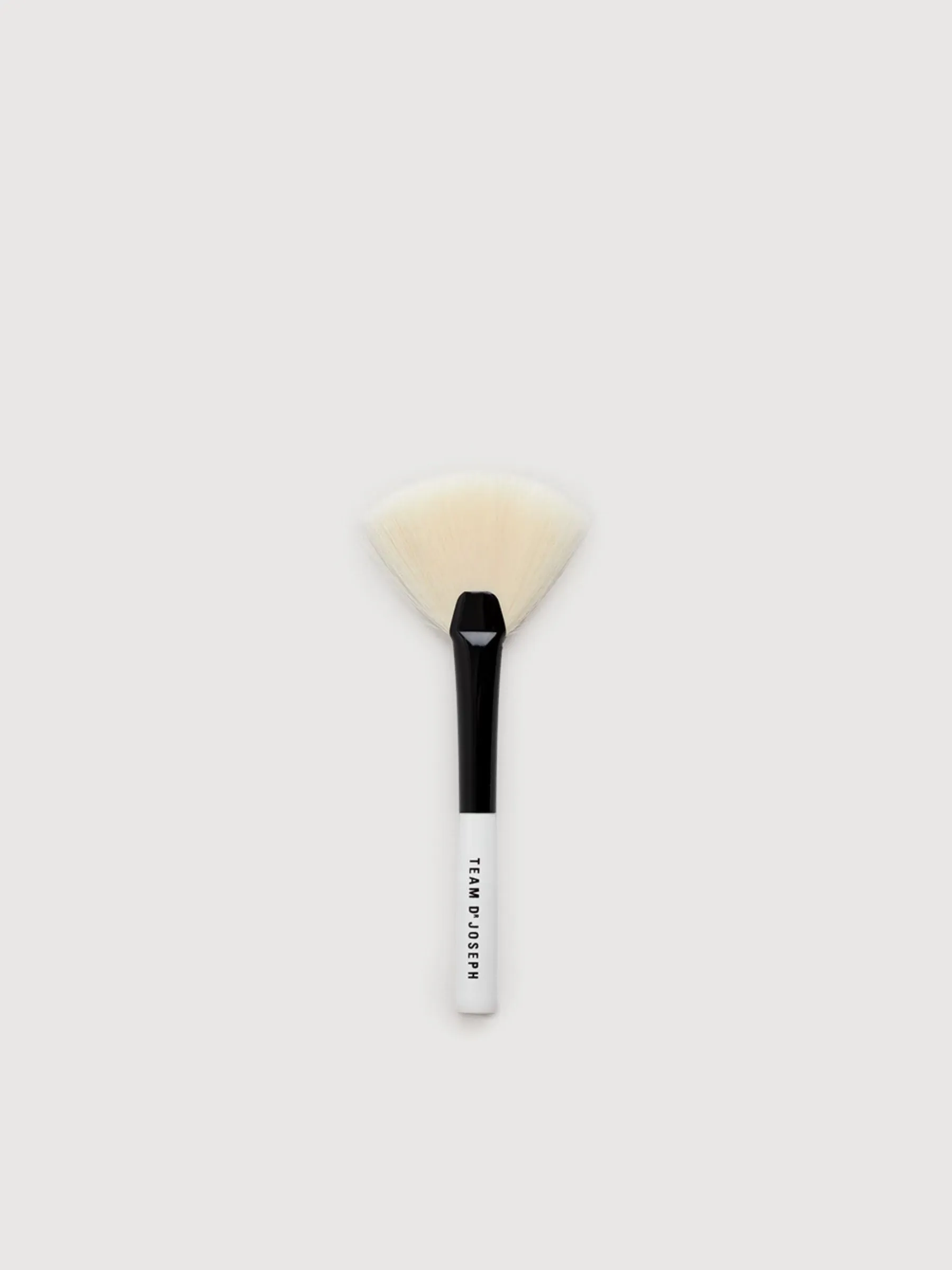 Cosmetic Mini Brush For Peeling | Team Dr. Joseph