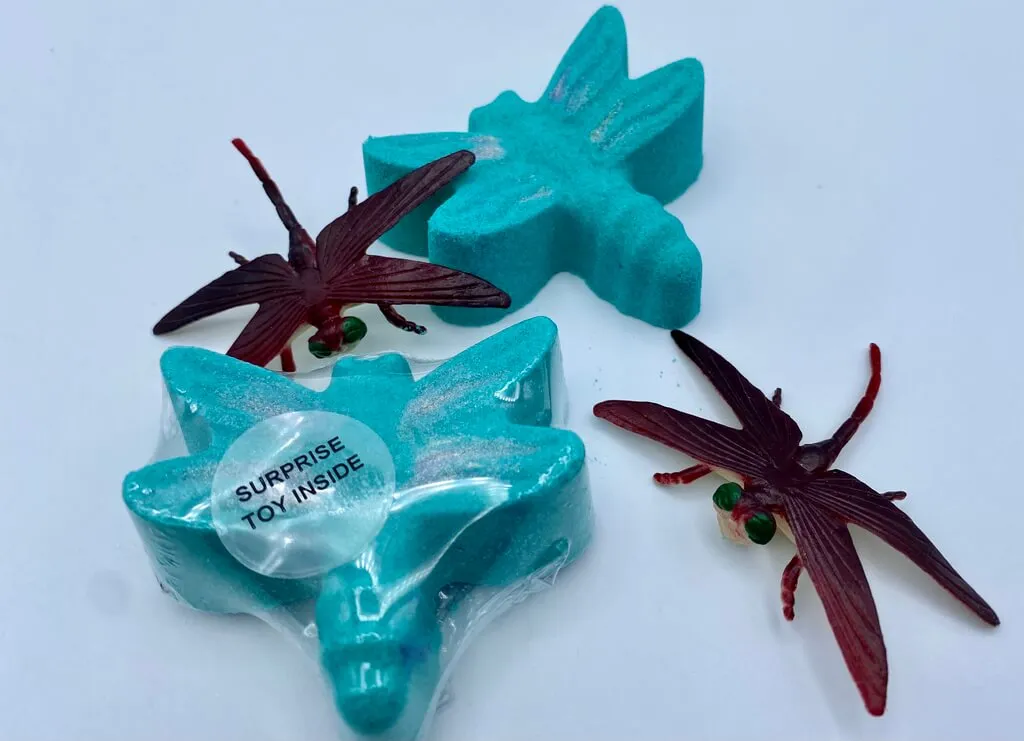 Dragonfly Bath Bomb with Toy Flying Insect Inside
