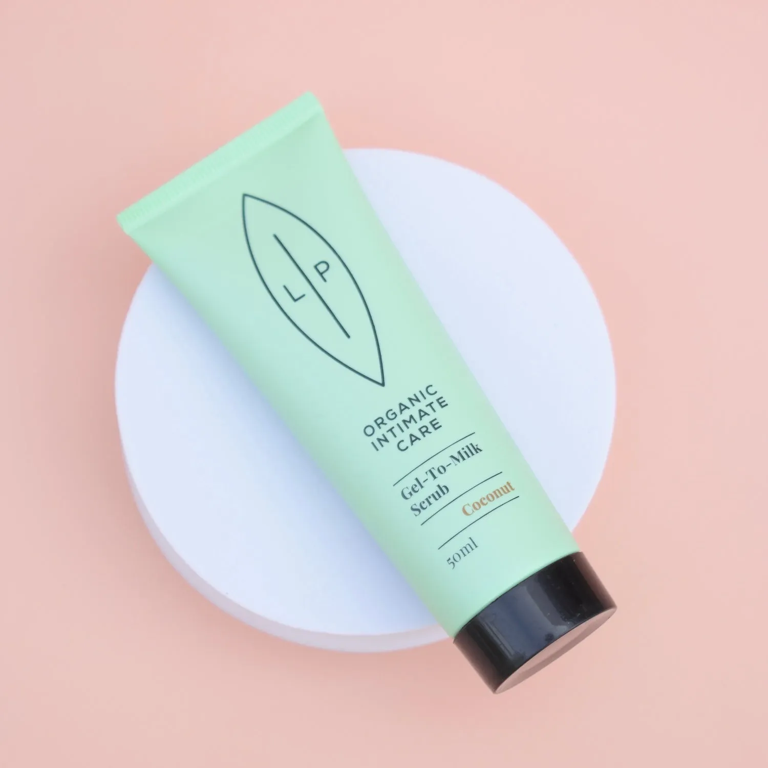 Gel-to-Milk Scrub