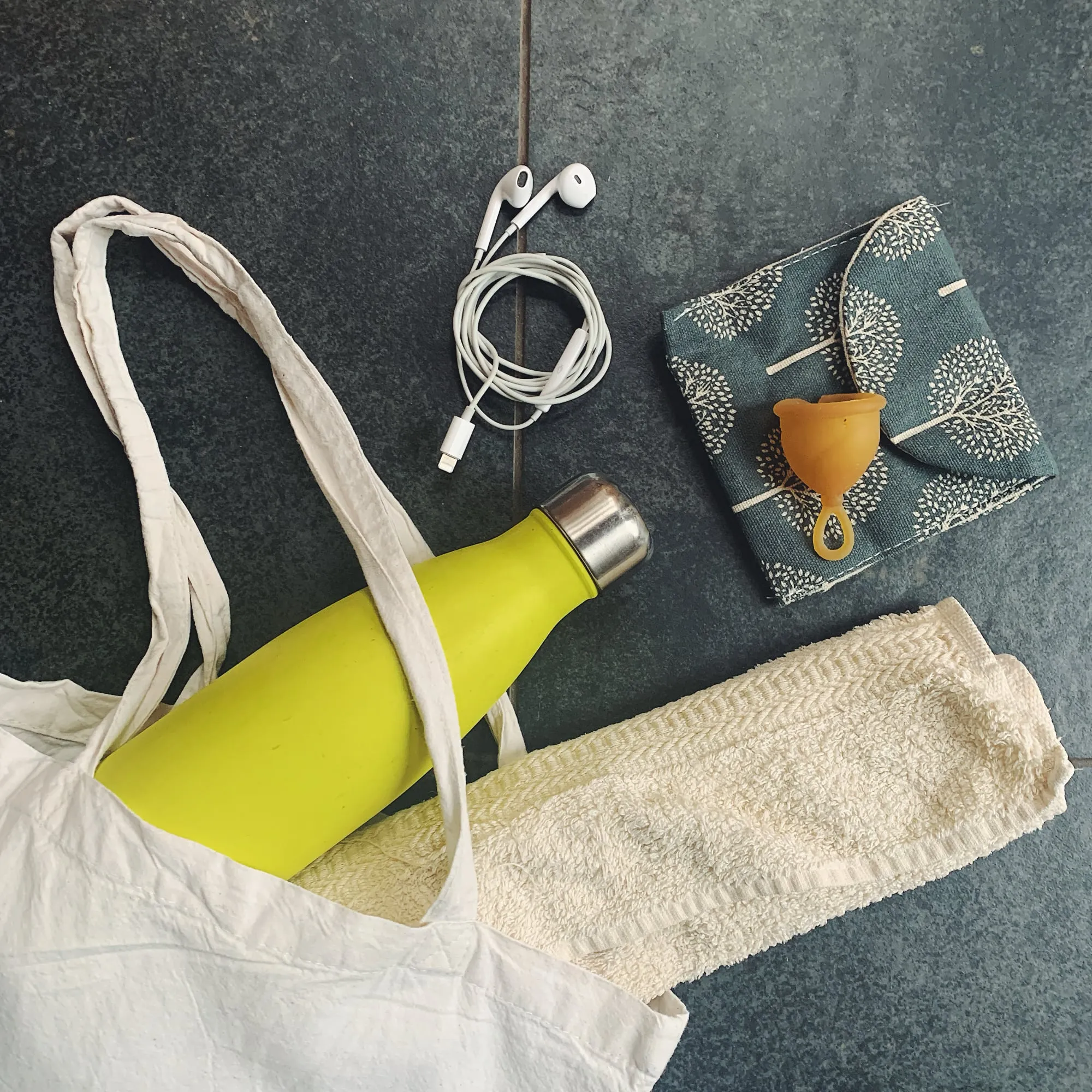Hevea Loop Menstrual Cup, Natural