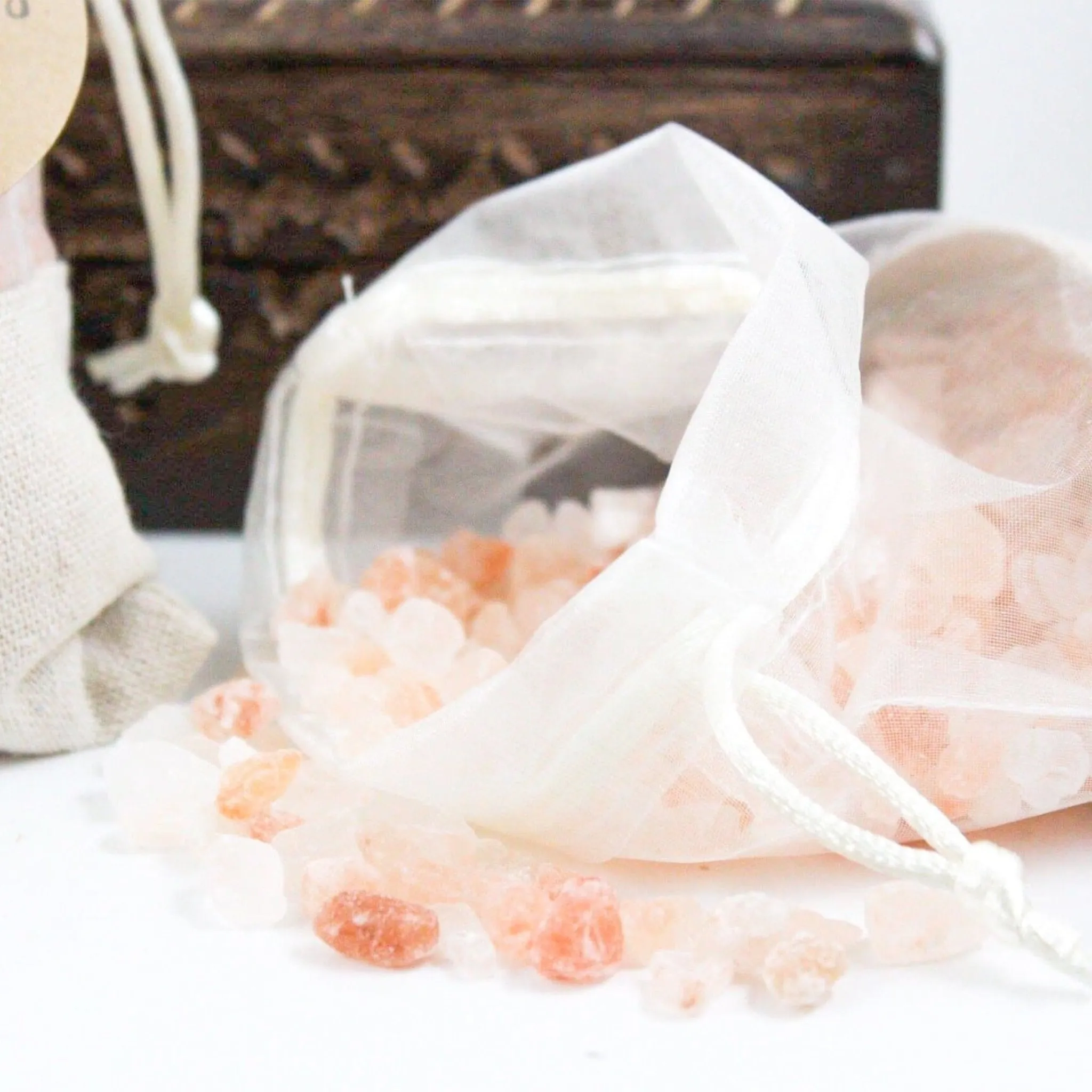 Himalayan Salt Bath Soak
