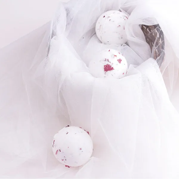 Milk Rose Essential Oil Bath Bomb (100g) x 1 牛奶玫瑰精油泡澡炸彈 (100g) x 1 (KCHM1105a)