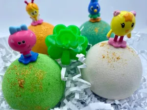 Mini Bath Bomb Gift Box with Cartoon Alien Inside - 4 ct