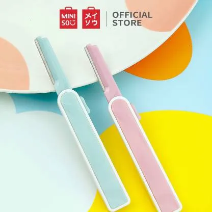 Miniso Retractable Eyebrow Razor