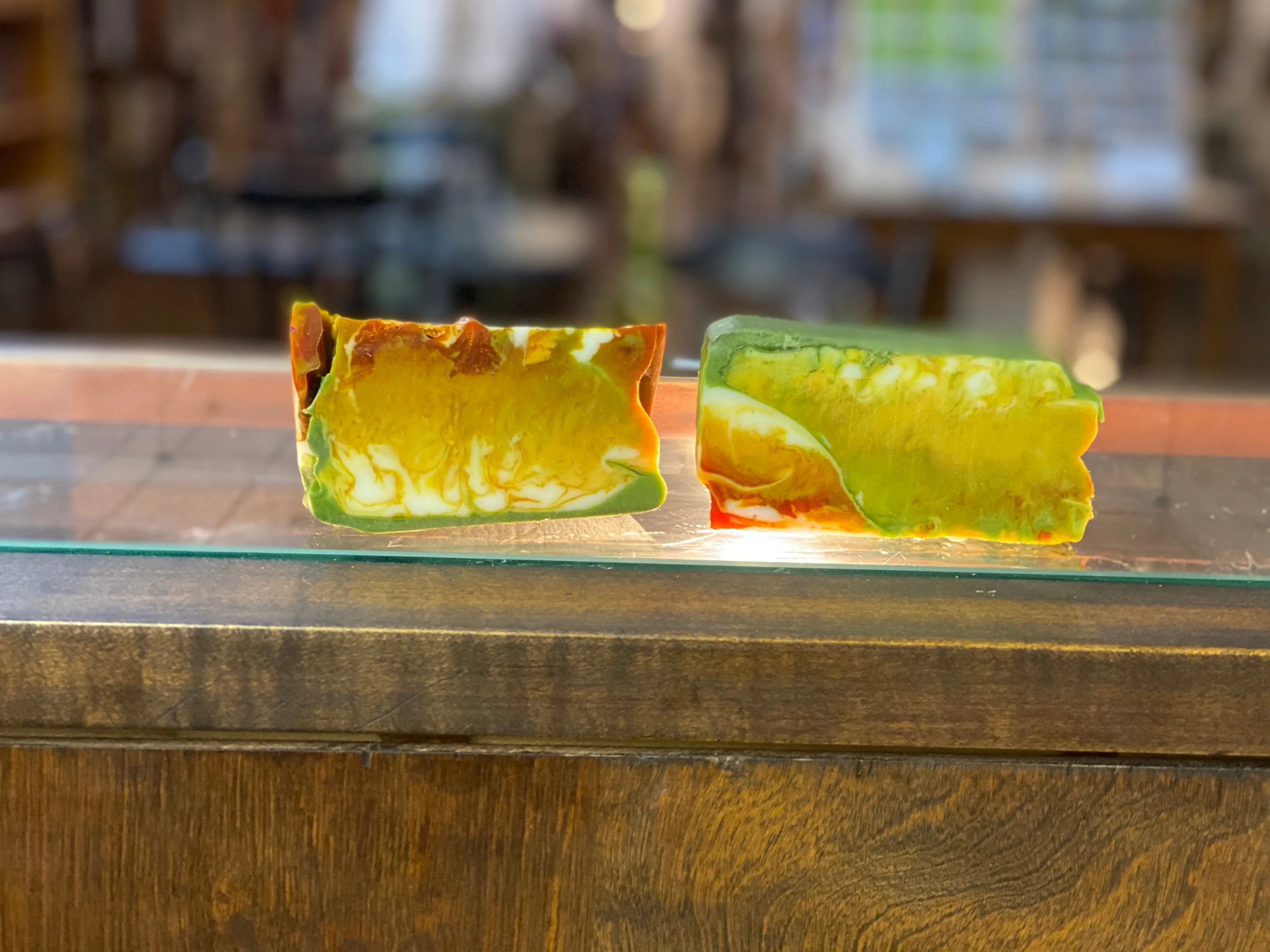 Natural Soap Bars: La Boheme (Lemongrass  Patchouli   Grapefruit)