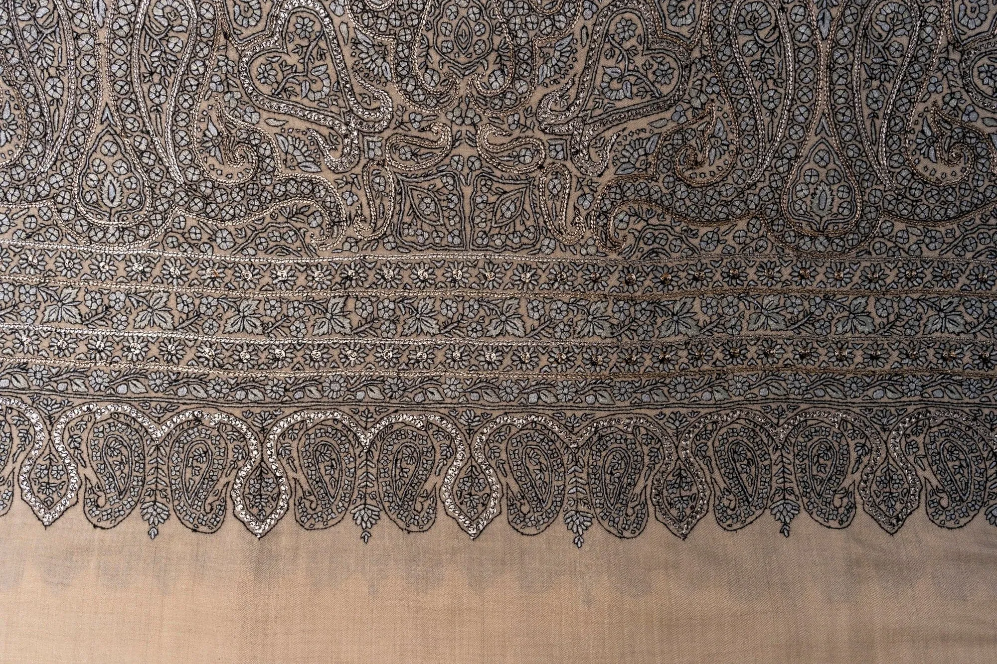 Paisley Panache Sozni Pashmina – Hand Embroidered Luxe Shawl
