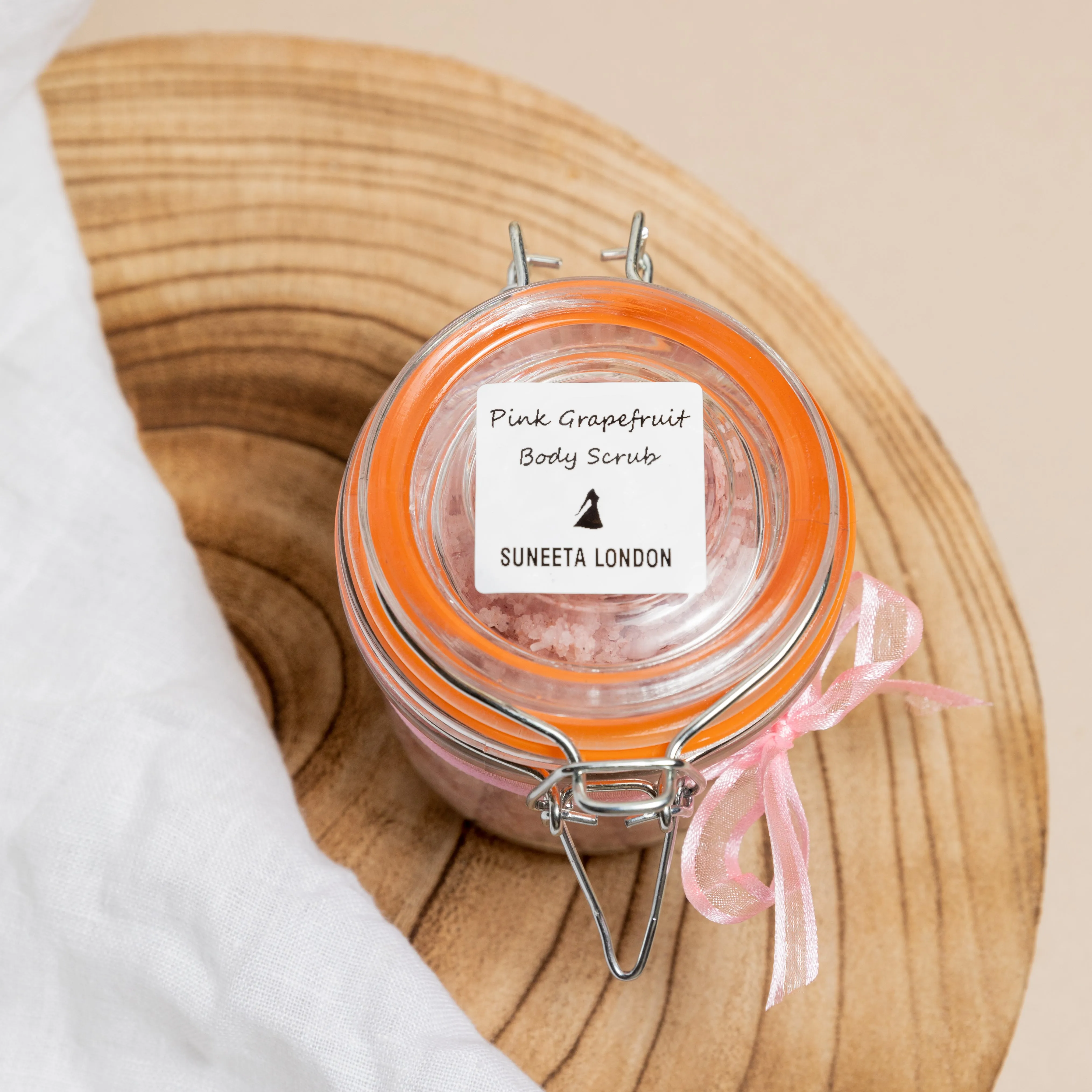 Pink Grapefruit & Geranium Himalayan Salt Body Scrub
