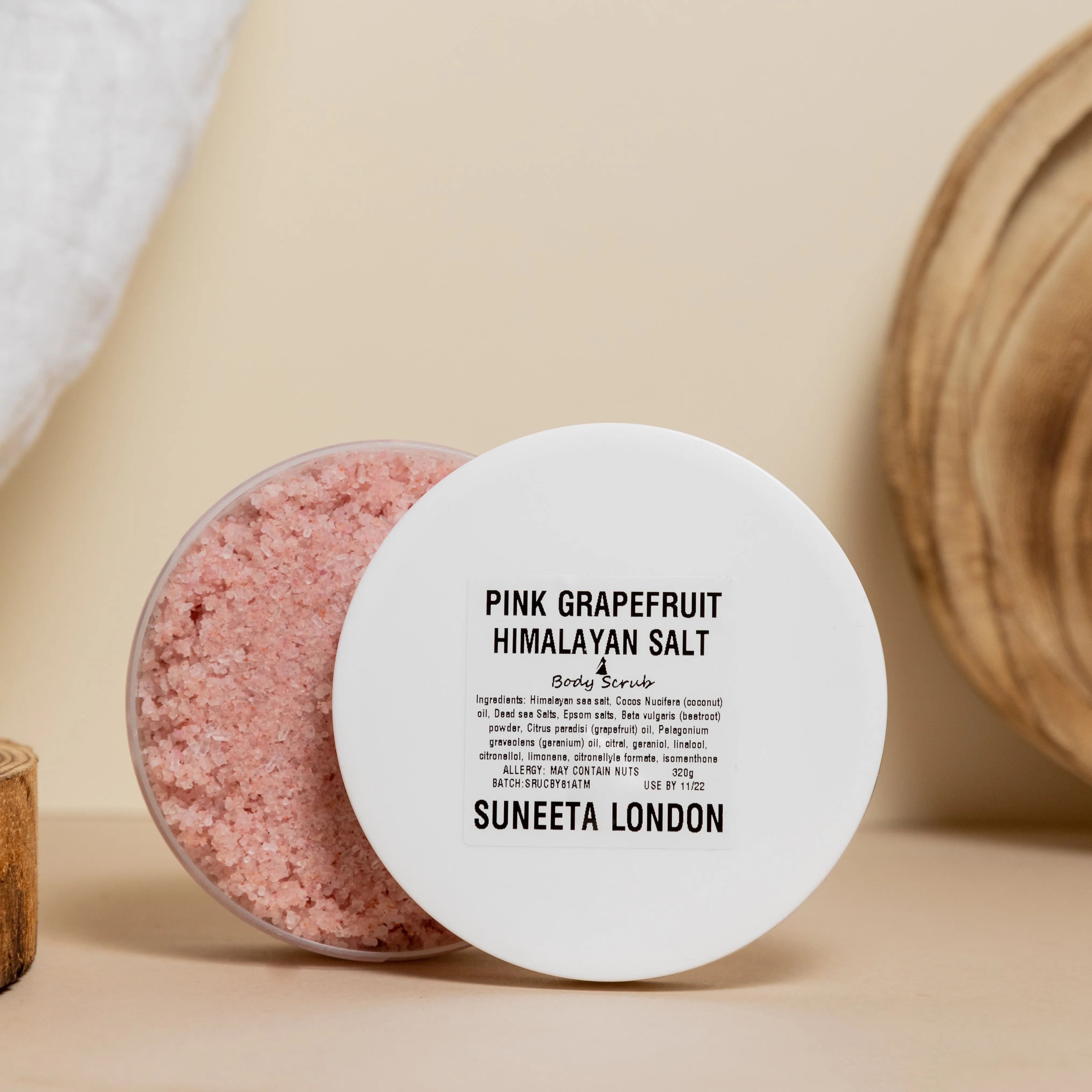 Pink Grapefruit & Geranium Himalayan Salt Body Scrub