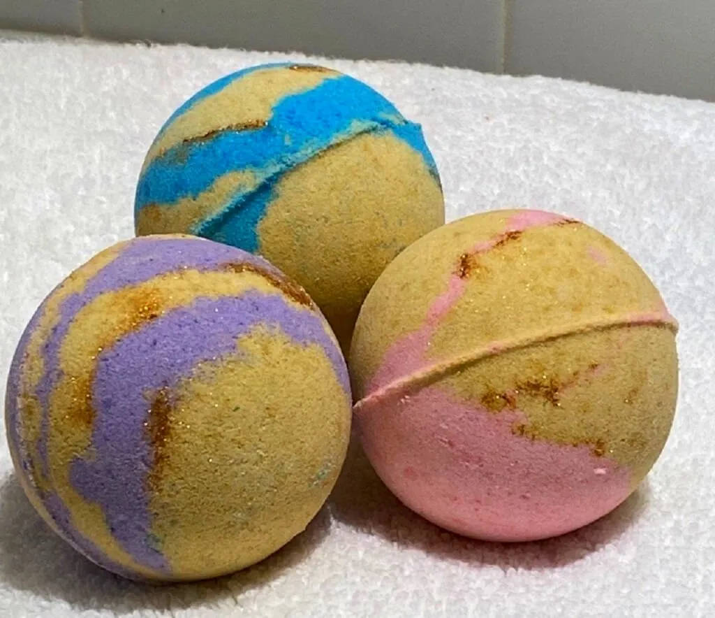 Princess Kids Bath Bomb with Toy Inside
