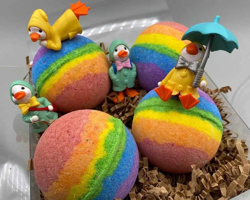 Rainbow Duck Bath Bomb Gift Box (with Toy Inside) - 4 ct