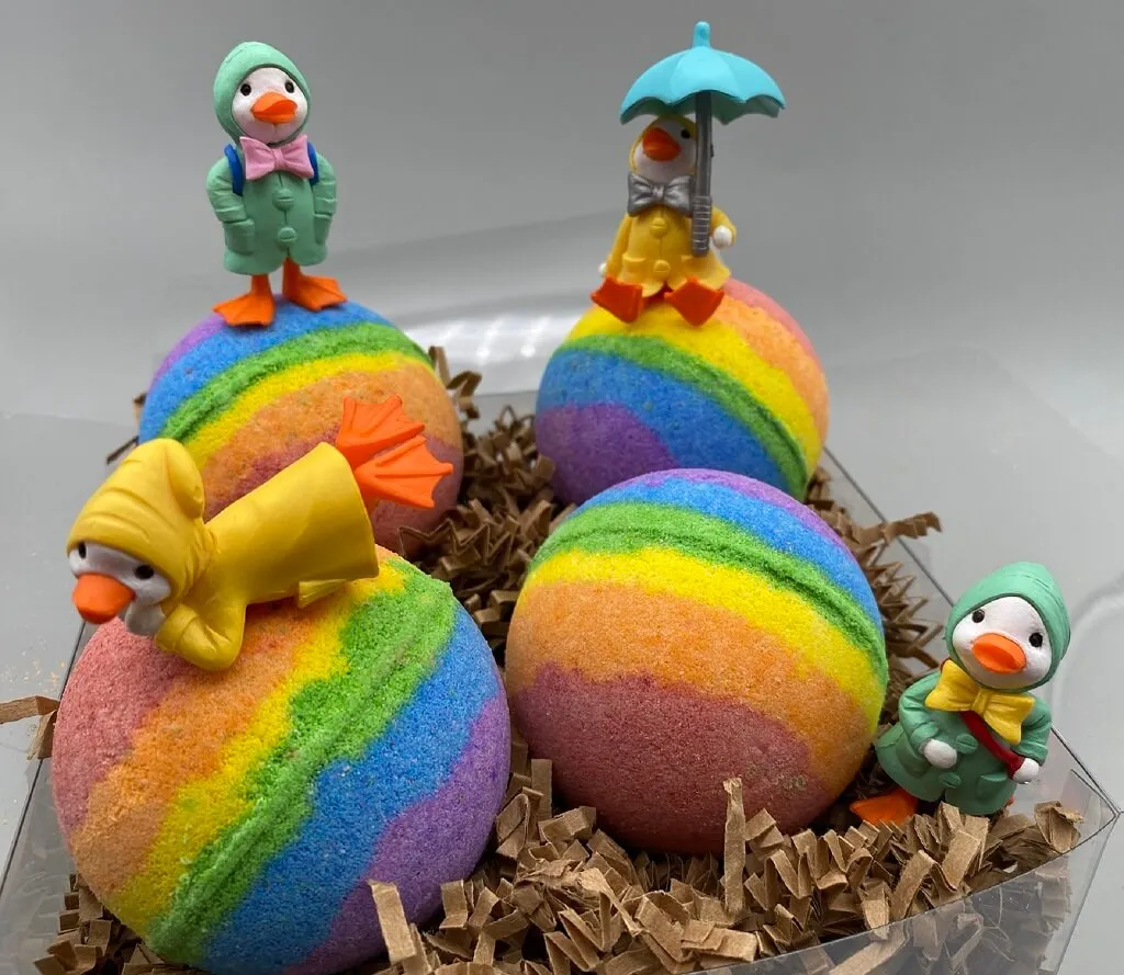 Rainbow Duck Bath Bomb Gift Box (with Toy Inside) - 4 ct
