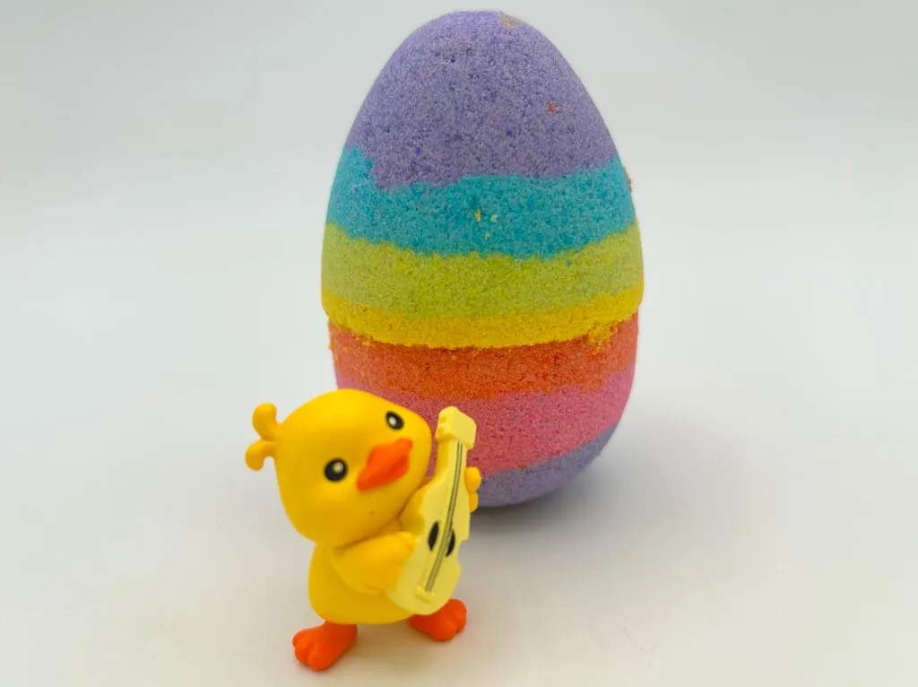 Rainbow Duck Egg Bath Bomb Gift Box with Toy Ducks Inside - 4 ct