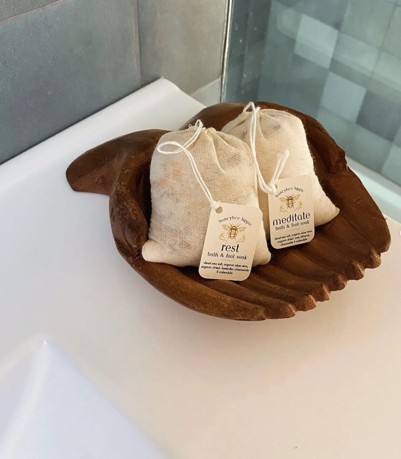rest bath soak