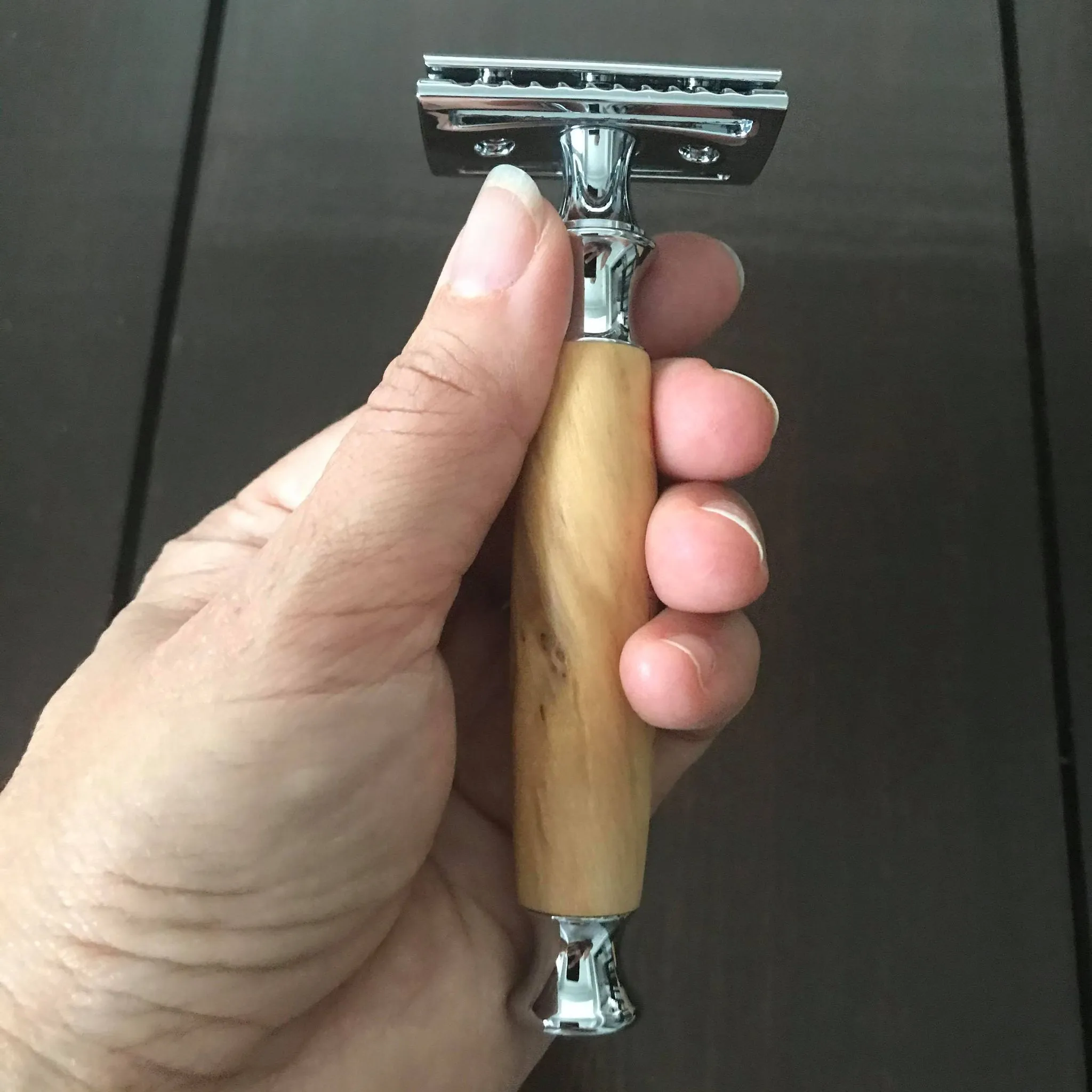 Reusable Olive Wood Razor