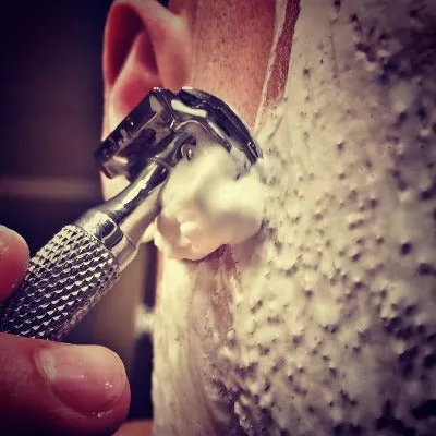 Safety Razor by Sir Hare