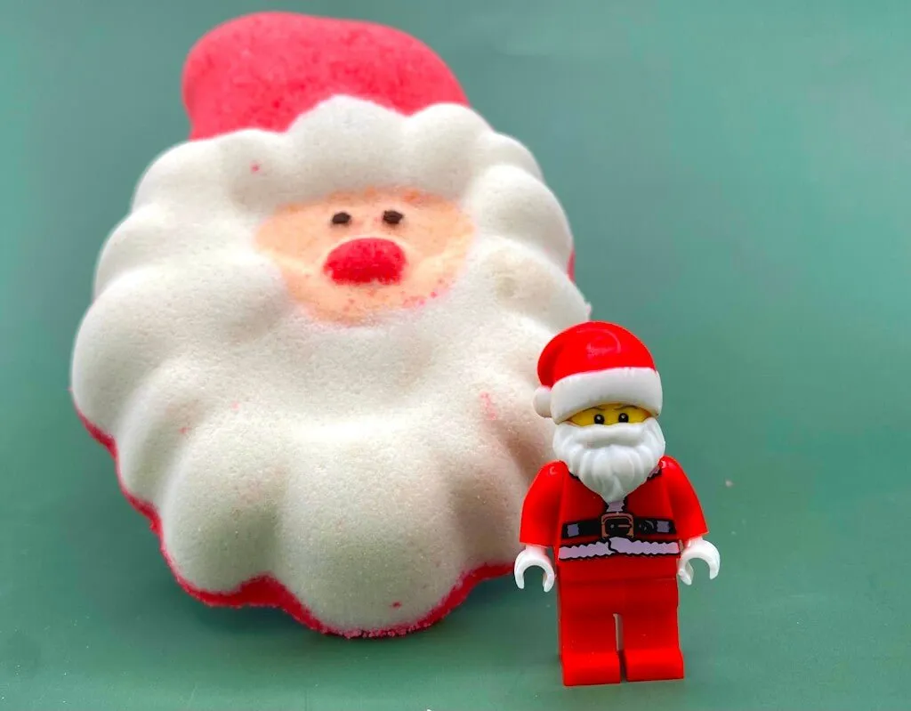 Santa Face Kids Bath Bomb with Santa Minifigure Inside