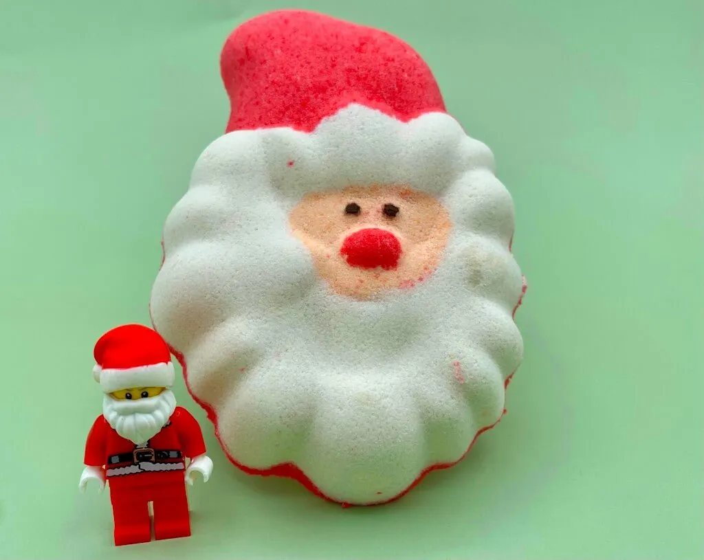 Santa Face Kids Bath Bomb with Santa Minifigure Inside