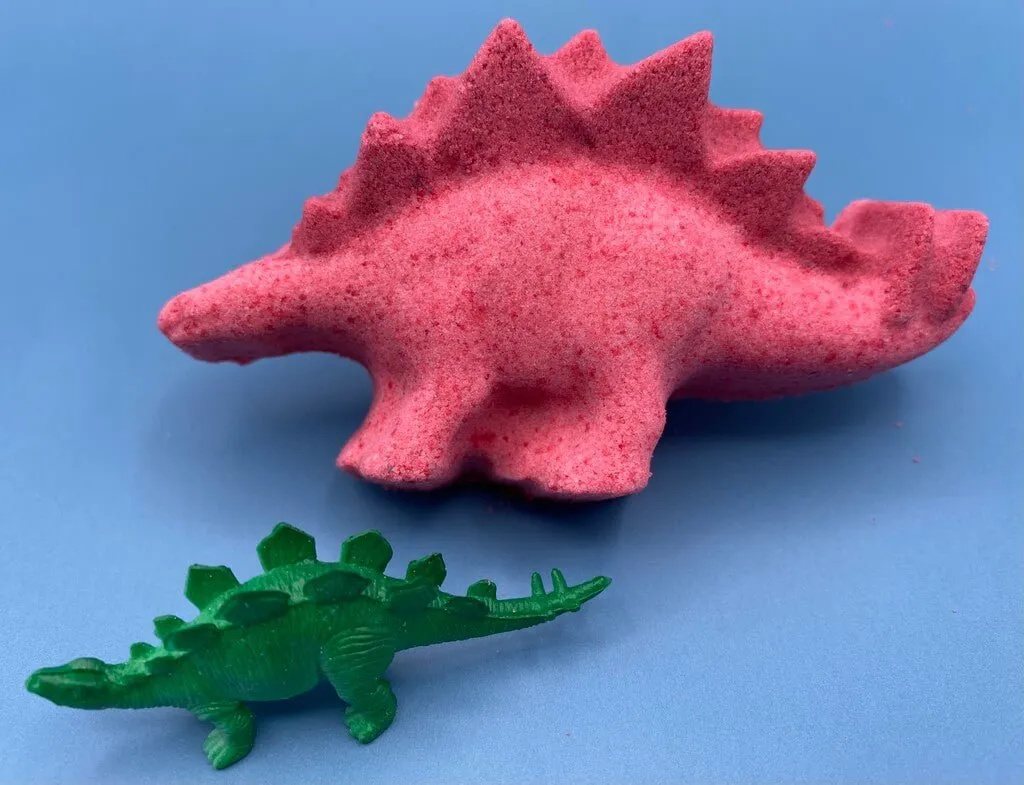 Stegosaurus Dinosaur Bath Bomb with Dinosaur Toy Inside