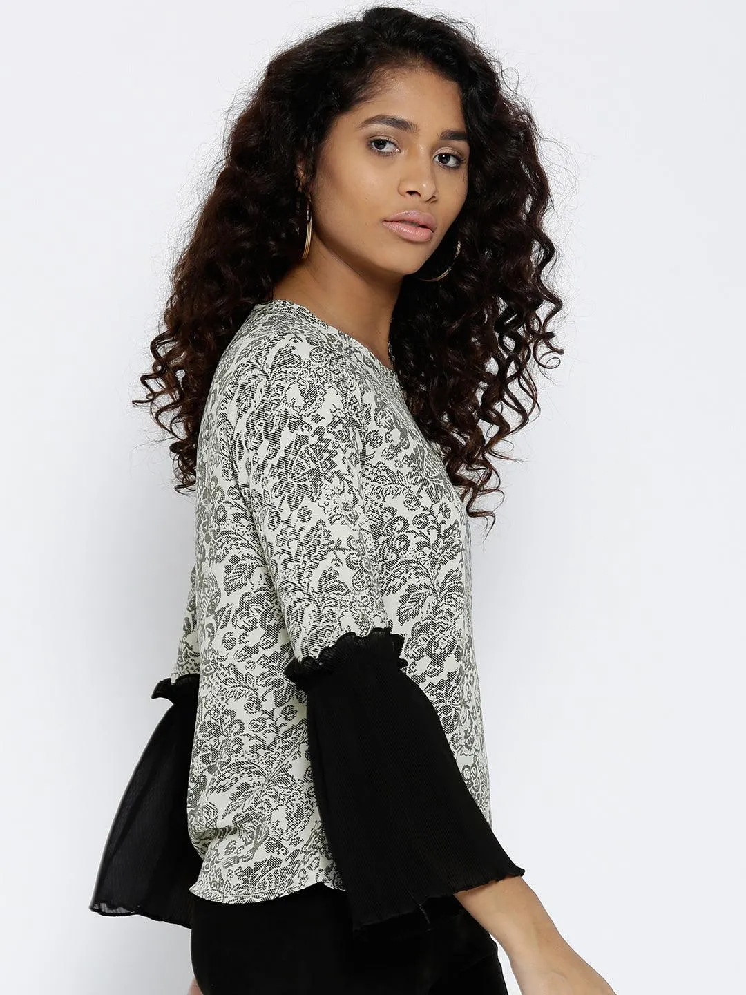 Women White & Black Printed Top